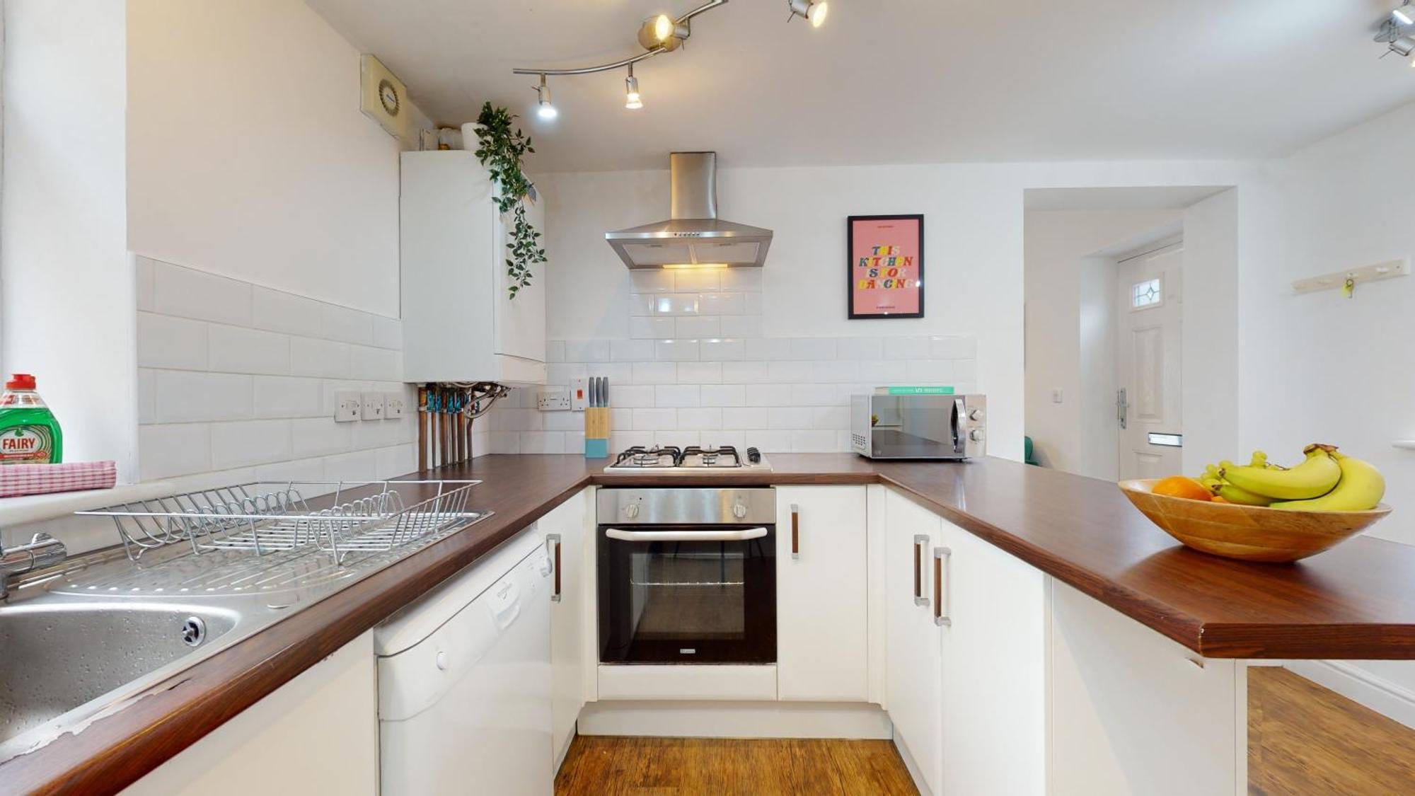 Cosy Cardiff Apartment And Patio Dış mekan fotoğraf