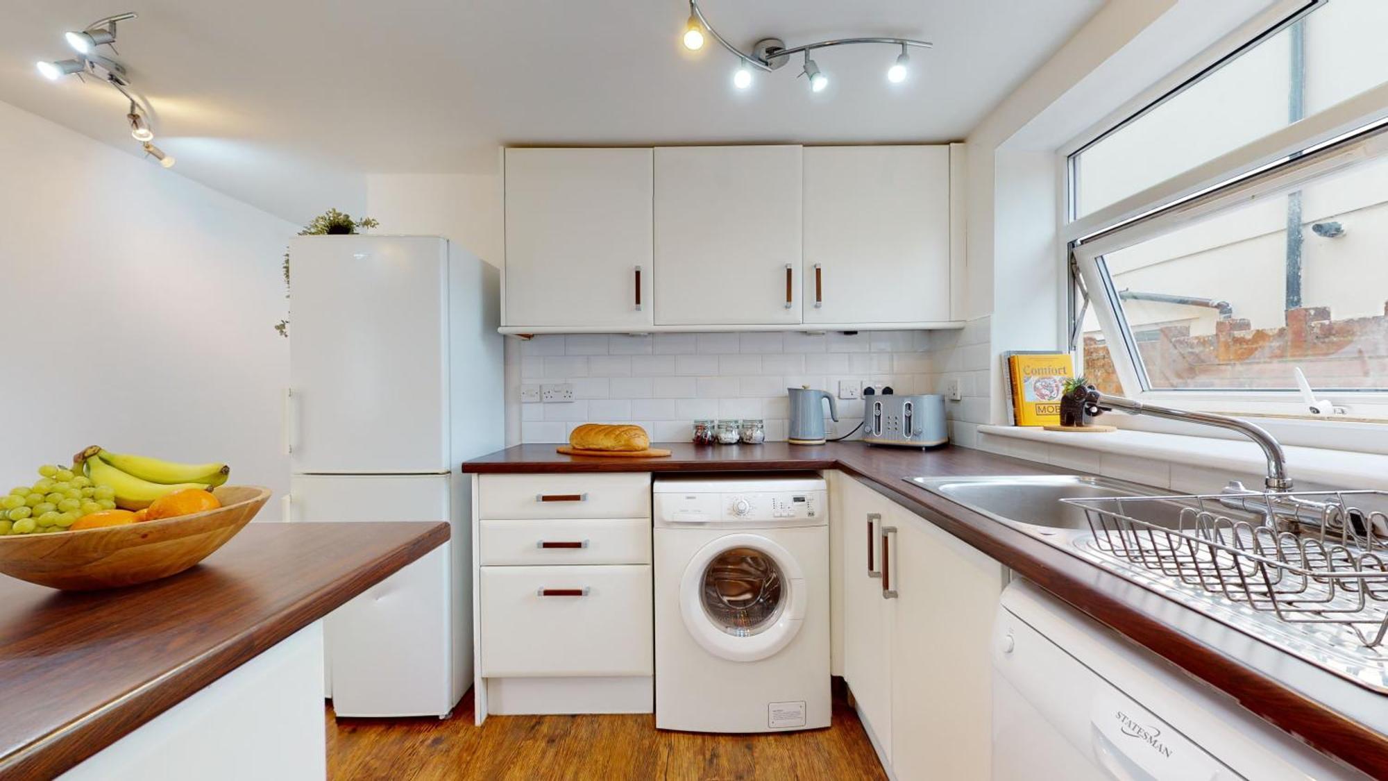 Cosy Cardiff Apartment And Patio Dış mekan fotoğraf