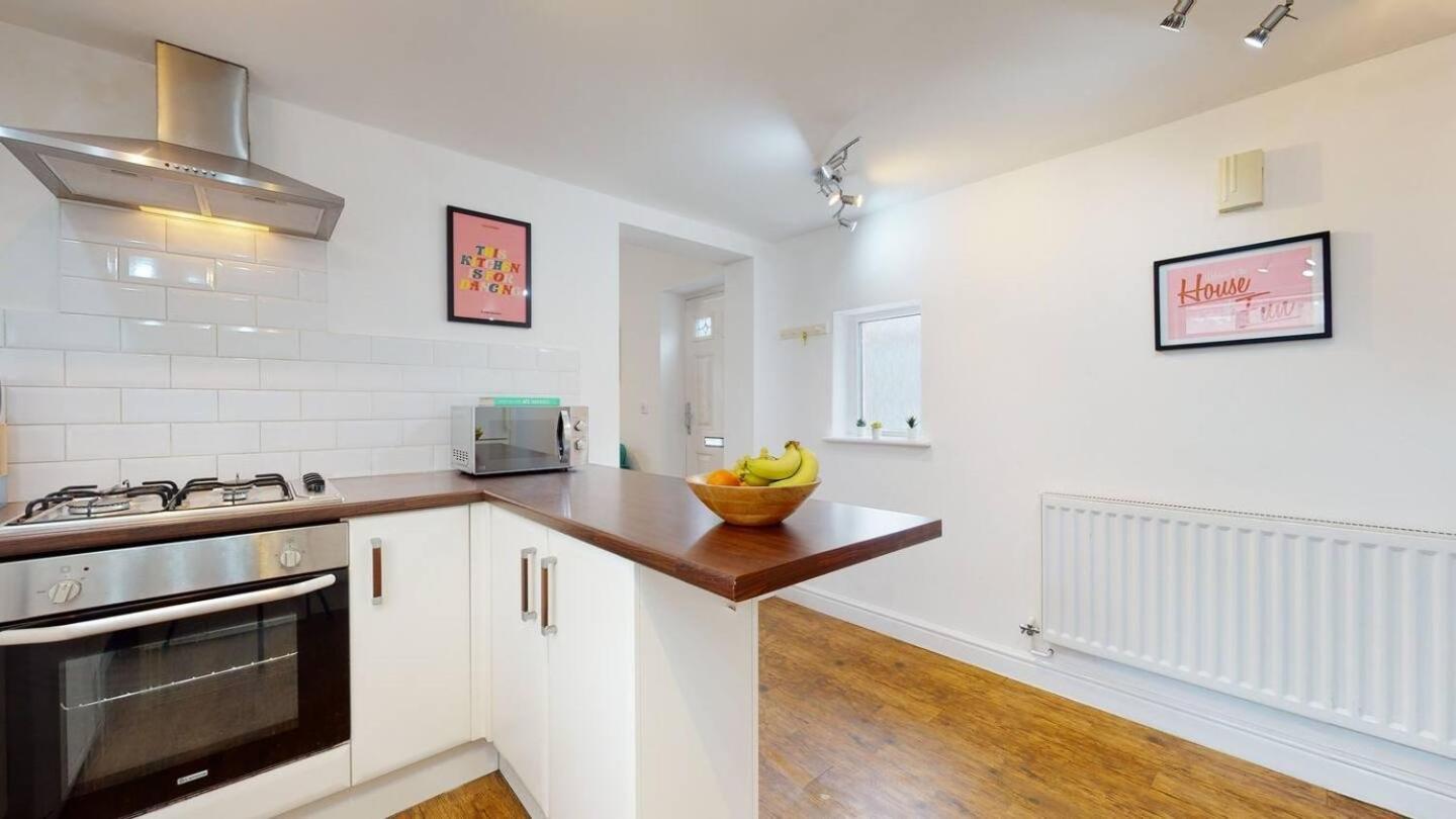 Cosy Cardiff Apartment And Patio Dış mekan fotoğraf