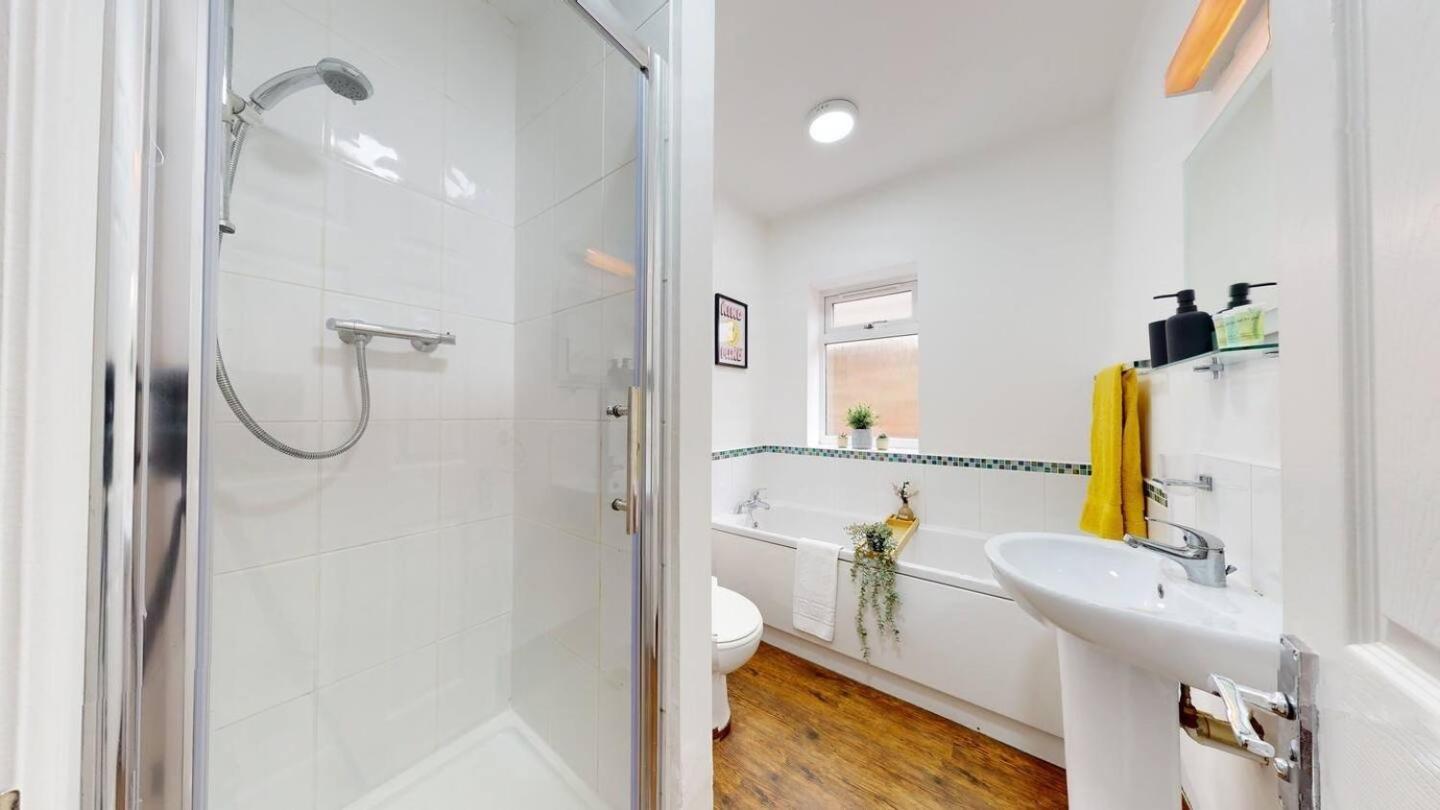 Cosy Cardiff Apartment And Patio Dış mekan fotoğraf